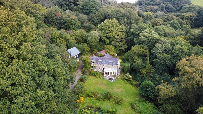 4 Bedroom Country House For Sale In Login, Whitland, SA34