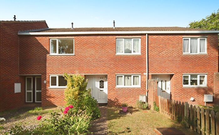 2 Bedroom Terraced House For Sale In Rowan Drive, Taunton, TA1
