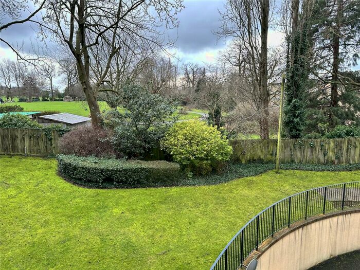 2 Bedroom Apartment To Rent In Gray Court, Pinner, Middlesex, HA5