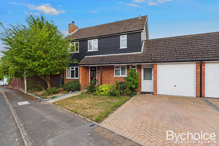 4 Bedroom Link Detached House For Sale In Long Pastures, Glemsford, CO10