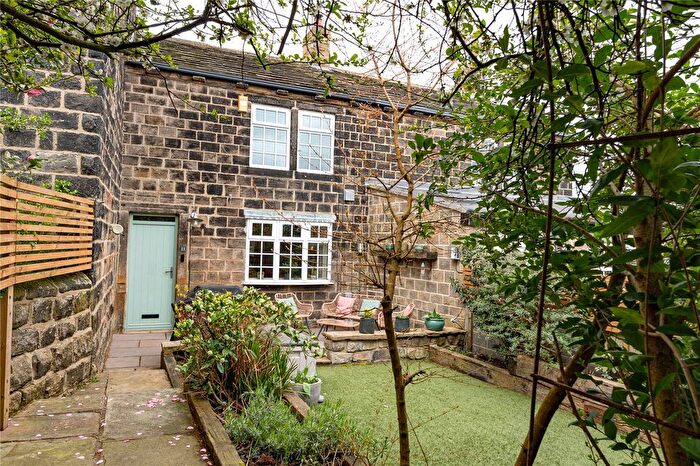 3 Bedroom Terraced House For Sale In Cripple Syke, Horsforth, Leeds, West Yorkshire, LS18