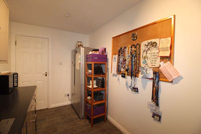2 Bedroom Flat For Sale In Colville Gardens, Alloa, FK10