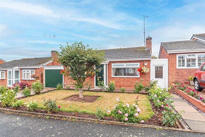 2 Bedroom Detached Bungalow For Sale In Springfield Road, Worcester, WR5