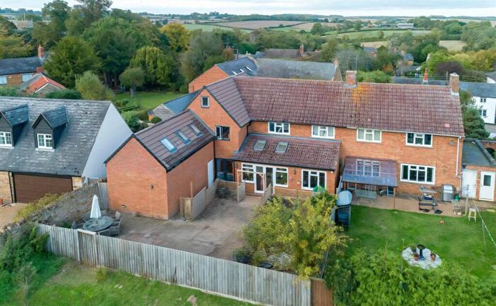 4 Bedroom Semi Detached House For Sale In East End, Scaldwell, Northamptonshire, NN6