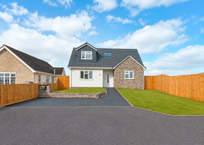 4 Bedroom Detached House For Sale In Rectory Way, Lympsham, BS24