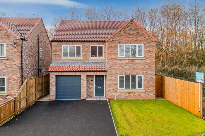 5 Bedroom Detached House For Sale In Holly Close, Whitley, DN14