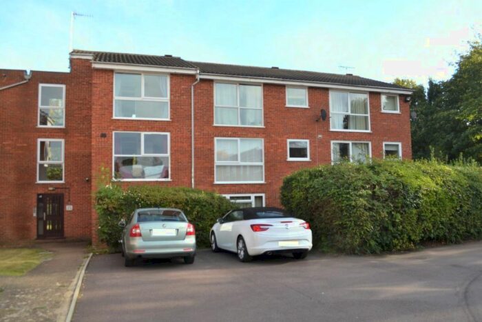 1 Bedroom Flat To Rent In Nightingale Walk, Hemel Hempstead, HP2