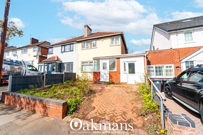 3 Bedroom Semi Detached House For Sale In Green Park Road, Birmingham, West Midlands, B31
