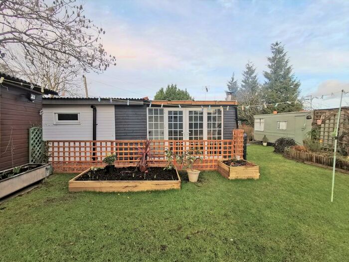 1 Bedroom Mobile Home To Rent In The Lodge, Old Wharf, Tardebigge, Bromsgrove, B60