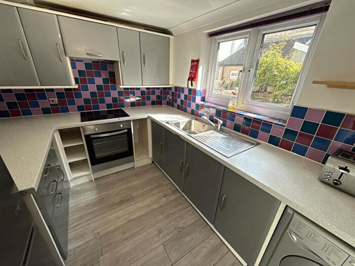 5 Bedroom House To Rent In Tullock Street, Cardiff, CF24