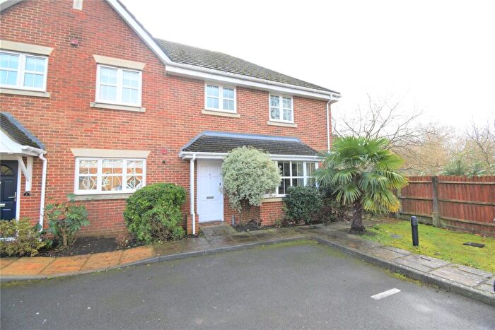 3 Bedroom End Of Terrace House To Rent In Mountbatten Mews, Camberley, Surrey, GU15