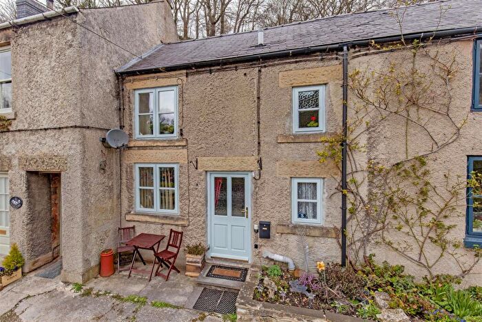 2 Bedroom Terraced House For Sale In Meadow Lane, Millers Dale, SK17