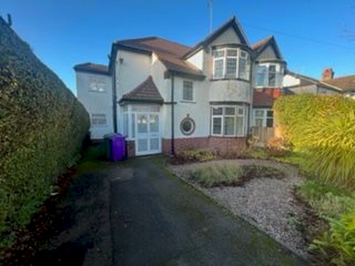 4 Bedroom Property To Rent In Goldthorn Road, Wolverhampton, WV2