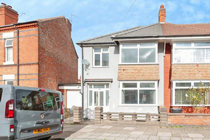 3 Bedroom Semi Detached House For Sale In Herschell Street, Leicester, Leicestershire, LE2