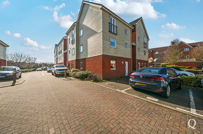 1 Bedroom Apartment For Sale In Onyx Drive, Sittingbourne, ME10