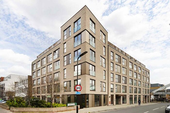 1 Bedroom Flat To Rent In Dunston Road, Kingsland Road, E8