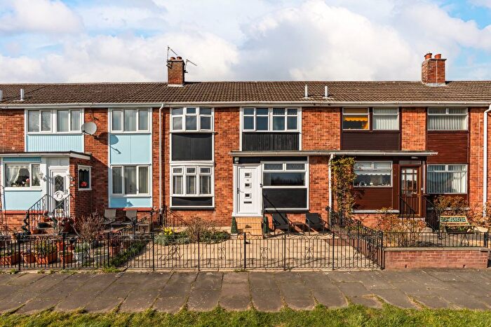 2 Bedroom Villa For Sale In Drum Crescent, Edinburgh, EH17