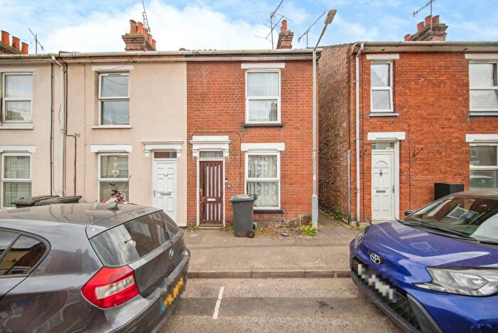3 Bedroom End Of Terrace House For Sale In Bradley Street, Ipswich, Suffolk, IP2