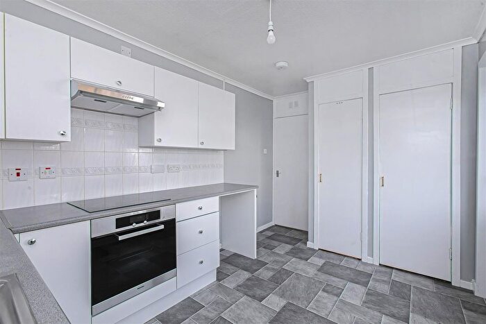 1 Bedroom Terraced Bungalow For Sale In Main Street, Cairneyhill, KY12