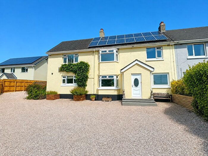 5 Bedroom Semi Detached House For Sale In Totnes Road, Paignton, TQ4