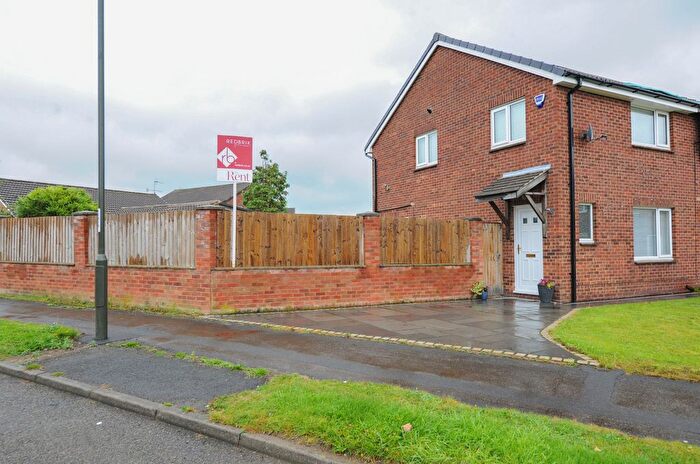 3 Bedroom Semi Detached House To Rent In Brushfield Road, Chesterfield, S40