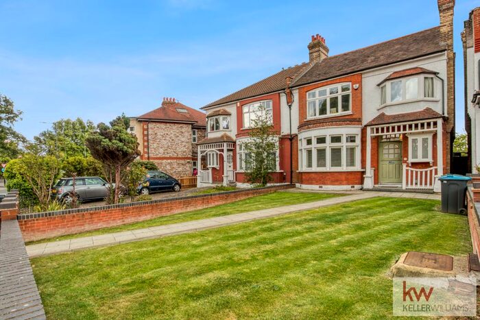 5 Bedroom Semi-Detached House To Rent In Powys Lane, London, N13