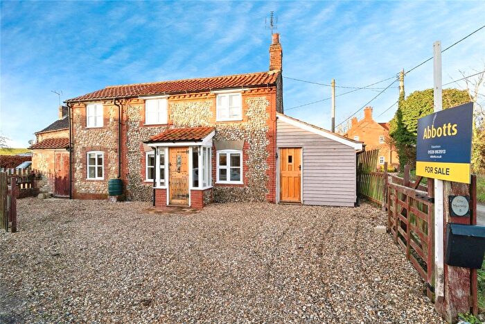 2 Bedroom Cottage For Sale In The Street, Little Ryburgh, Fakenham, North Norfolk, NR21