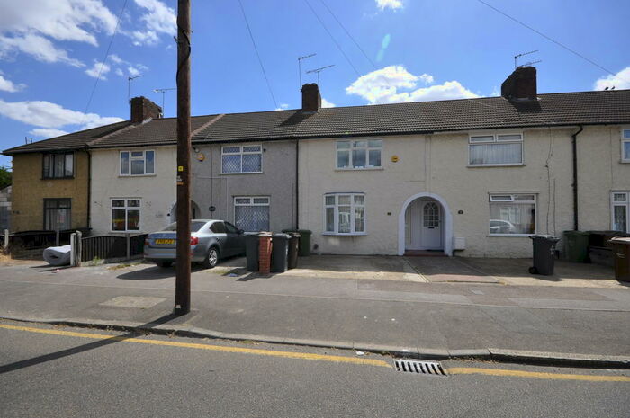 2 Bedroom Terraced House To Rent In Stamford Road, Dagenham, RM9