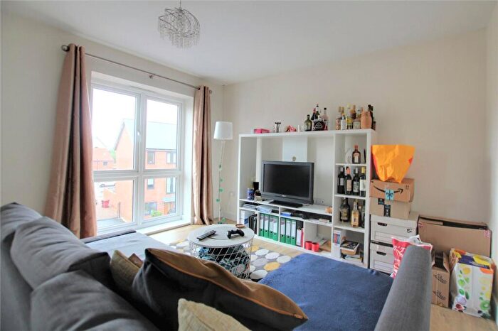 2 Bedroom Apartment To Rent In Tidman Road, Reading, RG2