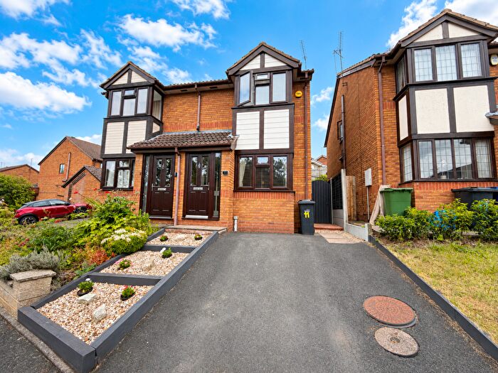 2 Bedroom Semi-Detached House For Sale In Fox Foot Drive, Brockmoor, Brierley Hill, DY5