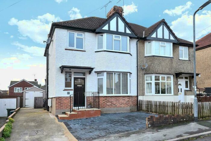 3 Bedroom Semi-Detached House To Rent In Cedar Grove, Yeovil, Somerset, BA21