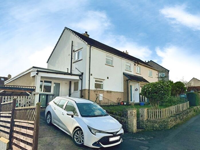 3 Bedroom Semi Detached House For Sale In Burns Hill, Addingham, LS29