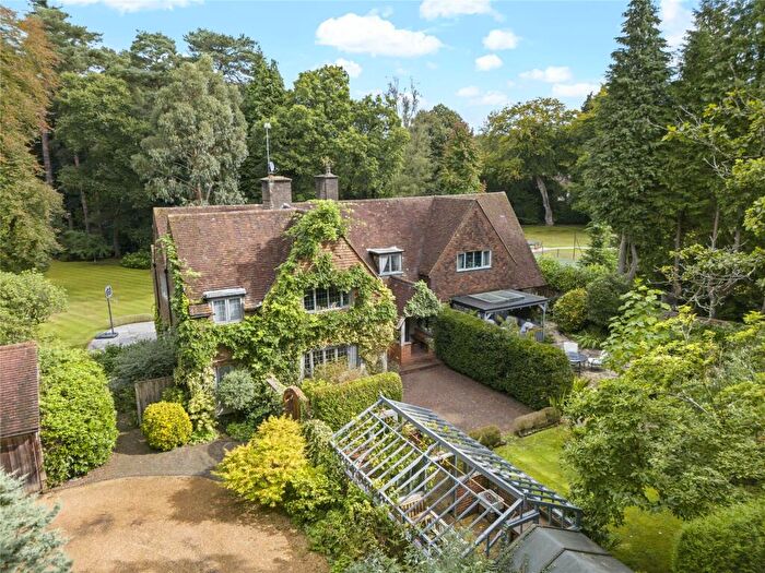 7 Bedroom Detached House For Sale In Headley Road, Grayshott, Hindhead, Hampshire, GU26