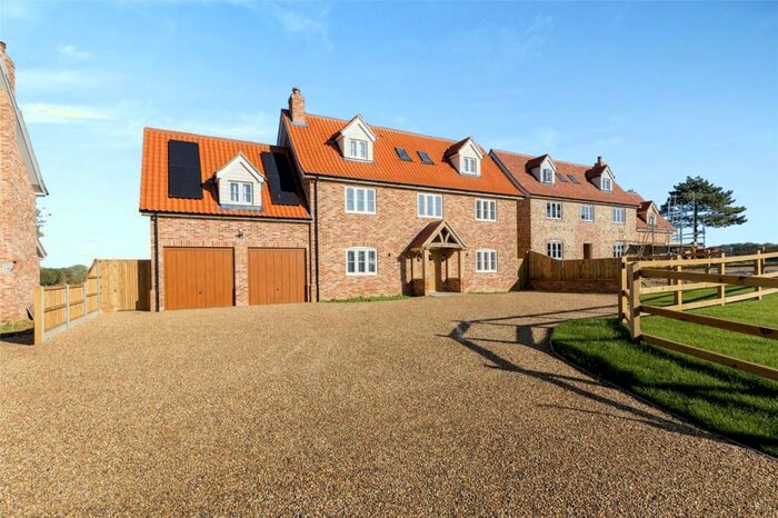 6 Bedroom Detached House For Sale In Taylor Drift, East Harling, Norfolk, NR16