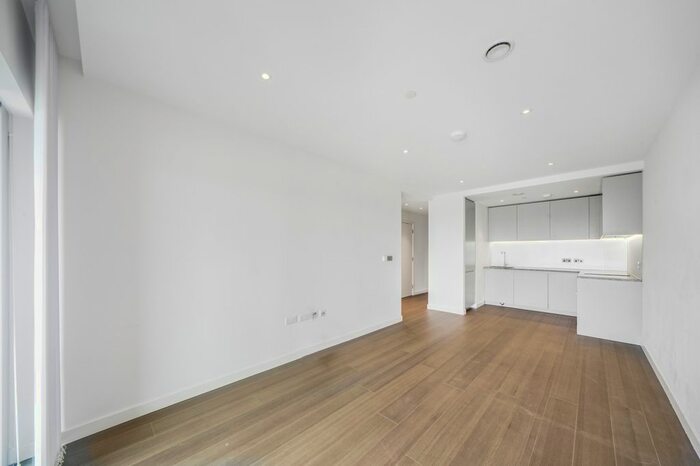 1 Bedroom Flat To Rent In No Upper Riverside, Cutter Lane, Greenwich, London, SE10