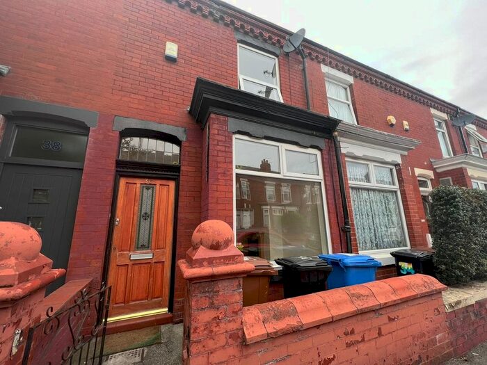 2 Bedroom Property To Rent In Adelaide Road, Edgeley, Stockport, SK3