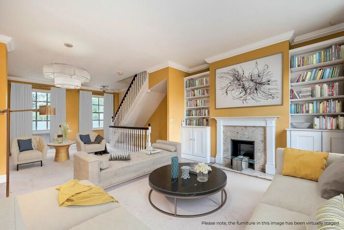 2 Bedroom Terraced House To Rent In Clapham Road, London, SW9