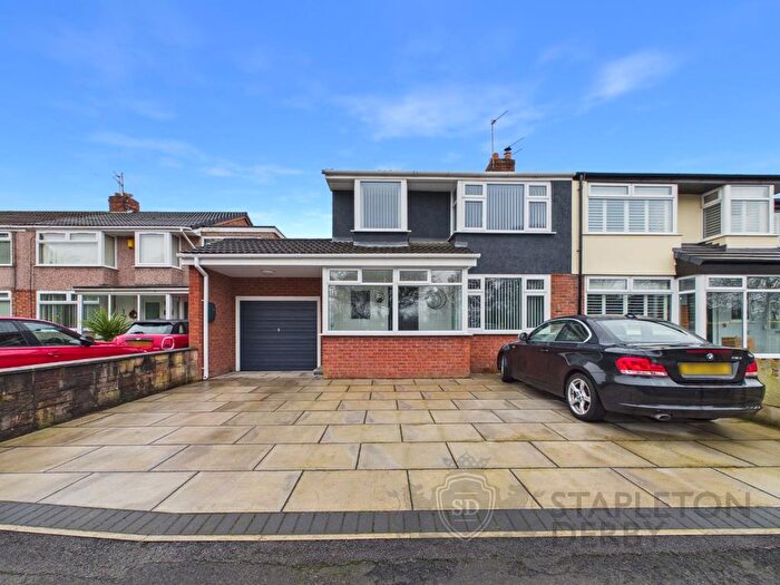 3 Bedroom Semi Detached House For Sale In Warrington Road, Rainhill, Prescot, L35