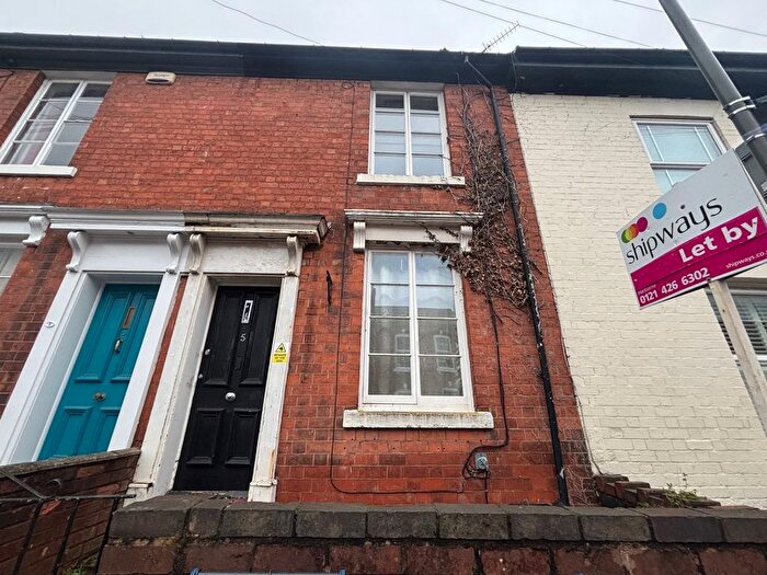 3 Bedroom Property To Rent In South Street, Birmingham, B17