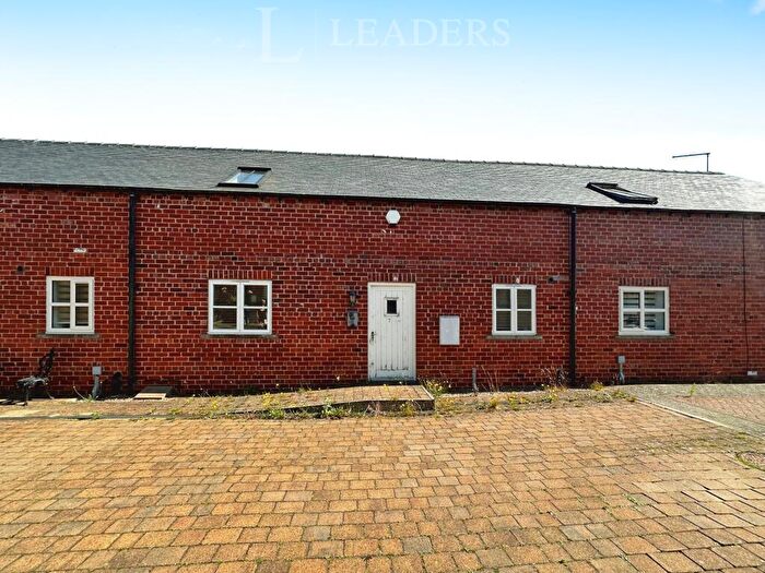 3 Bedroom Cottage To Rent In Common Side Croft, Sheffield, S12