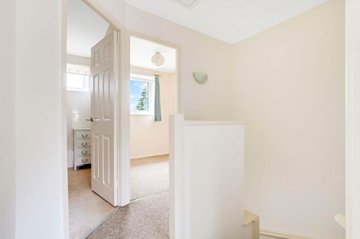 2 Bedroom End Of Terrace House For Sale In Kingsbridge Avenue, Nottingham, NG3