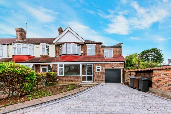 4 Bedroom End Of Terrace House To Rent In Coppice Close, London, SW20