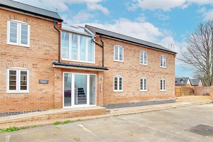 1 Bedroom Flat To Rent In Manchester Place, High Street, Huntingdon, PE29