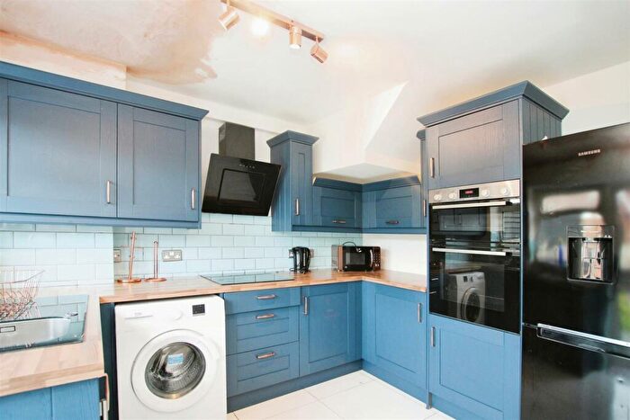 3 Bedroom House To Rent In Dudley Avenue, Waltham Cross, EN8