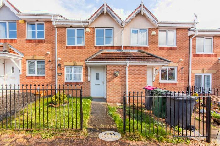 2 Bedroom Town House To Rent In Bishops Walk, Kiveton Park, Sheffield, S26