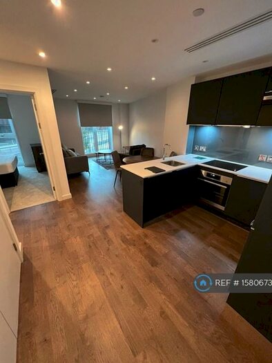 2 Bedroom Flat To Rent In Novella Apartments, Salford, M3