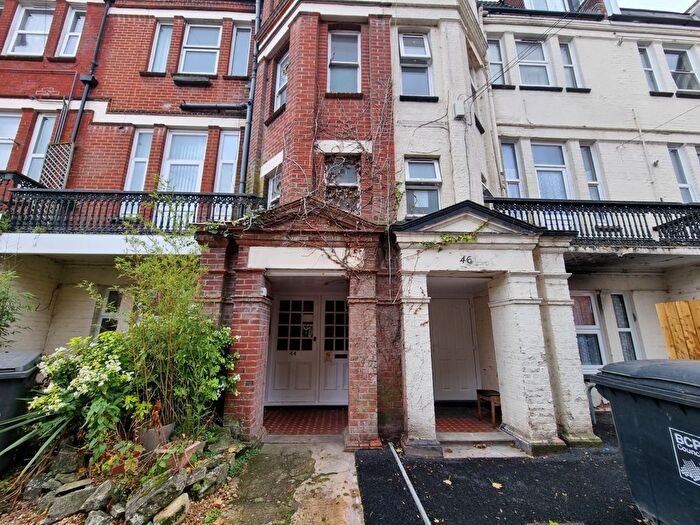 1 Bedroom Flat To Rent In Flat, Norwich Avenue West, BH2