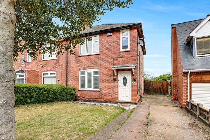 3 Bedroom Semi-Detached House For Sale In Cambridge Street, Carlton, NG4