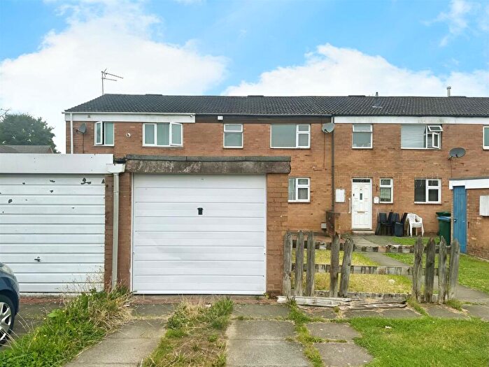 3 Bedroom Terraced House To Rent In Langwood Close, Coventry, CV4