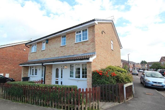 3 Bedroom Property To Rent In Rudgleigh Road, Pill, Bristol, BS20